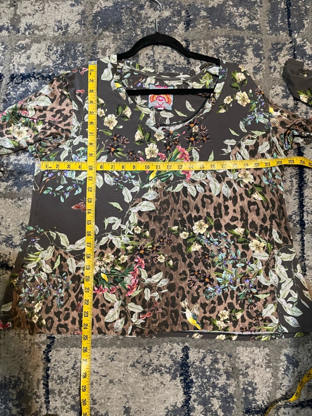 Johnny Was Ash Bird Floral Print Top Size L - Picture 14 of 16